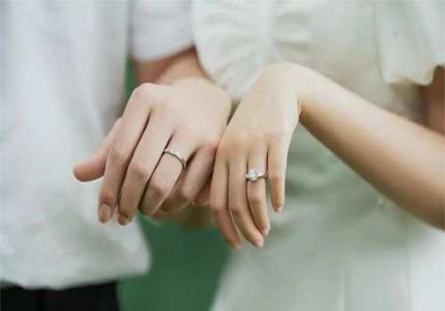北京市婚外情调查：婚后买房迁户口流程是怎样